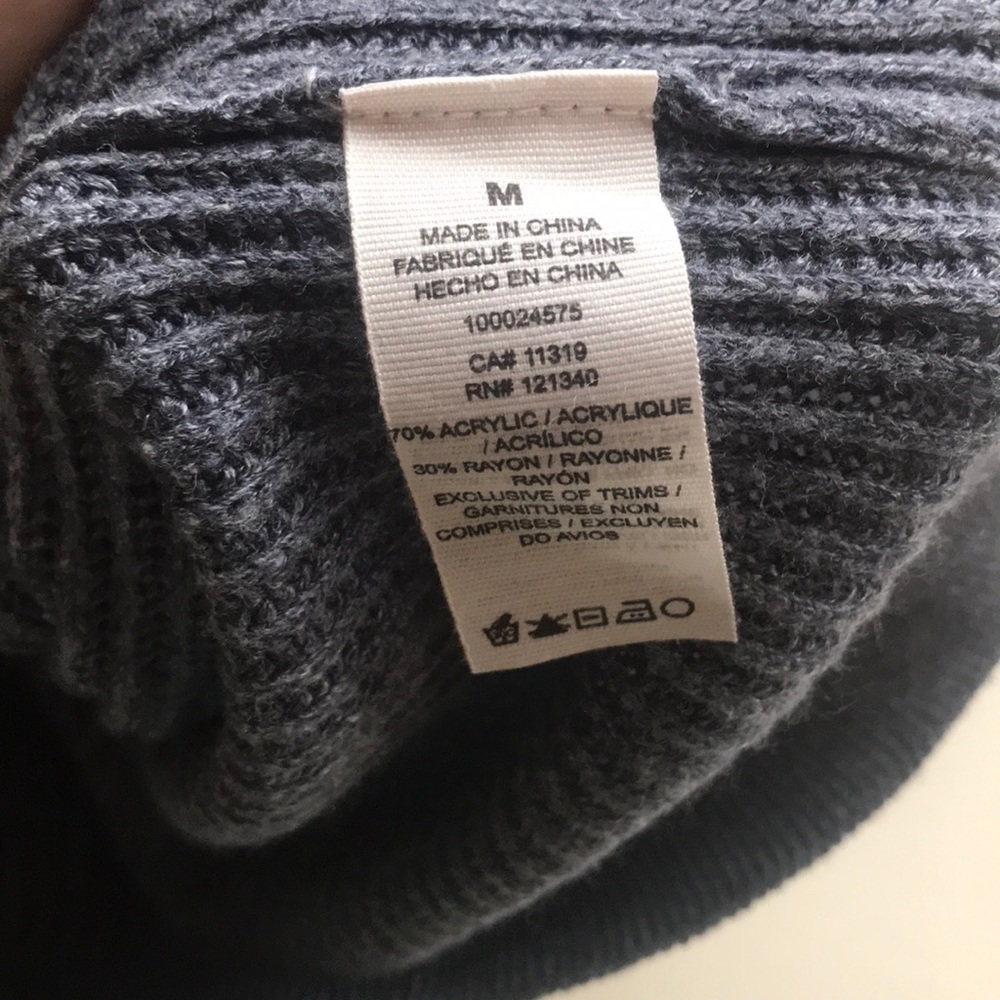 GARAGE blue v-neck sweater, Size M - Picture 4 of 4